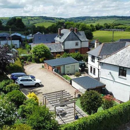 Bed and Breakfast Exmoor House Wheddon Cross Экстерьер фото