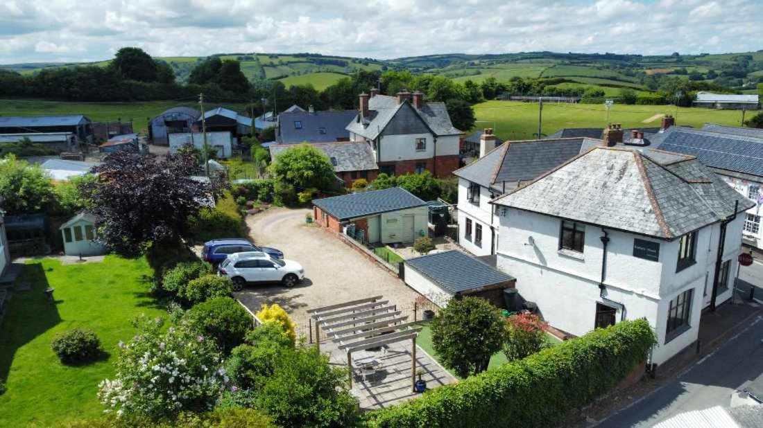 Bed and Breakfast Exmoor House Wheddon Cross Экстерьер фото